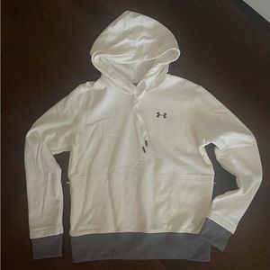 Under Armour Sweater